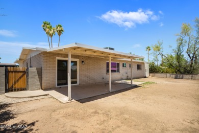 Come check out this spectacular Casa in the upscale Rolling on  in Arizona - for sale on GolfHomes.com, golf home, golf lot