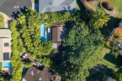 Extraordinarily private residence with spacious salt water lap on Wailea Golf Club in Hawaii - for sale on GolfHomes.com, golf home, golf lot