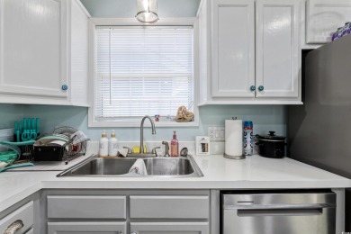 Turn-Key Myrtle Beach Home - Location, Style  Comfort!  Don't on Arcadian Shores Golf Club in South Carolina - for sale on GolfHomes.com, golf home, golf lot