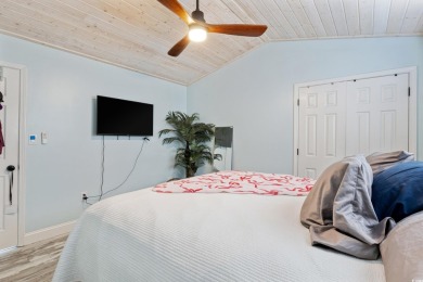Turn-Key Myrtle Beach Home - Location, Style  Comfort!  Don't on Arcadian Shores Golf Club in South Carolina - for sale on GolfHomes.com, golf home, golf lot