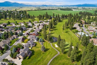 Welcome to the Highlands! This spacious 3731SF home offers a on The Highlands Golf Course, LLC in Idaho - for sale on GolfHomes.com, golf home, golf lot