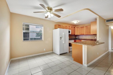 **DRAMATIC PRICE IMPROVEMENT - BRING ALL OFFERS** Don't miss on Kings Point Golf -Flanders Way in Florida - for sale on GolfHomes.com, golf home, golf lot