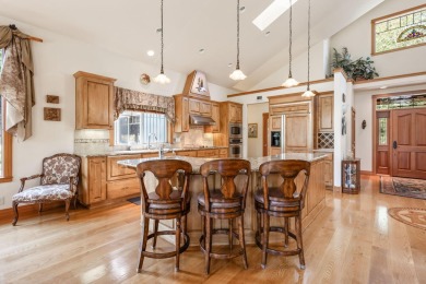 Single level living overlooking 4th fairway at award winning on Aspen Lakes Golf Course in Oregon - for sale on GolfHomes.com, golf home, golf lot
