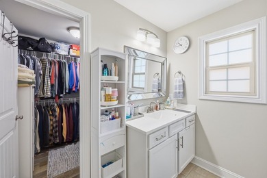 Beautiful all-brick ranch located in the desirable Lower South on Gibson Bay Golf Course in Kentucky - for sale on GolfHomes.com, golf home, golf lot