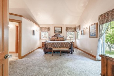 Single level living overlooking 4th fairway at award winning on Aspen Lakes Golf Course in Oregon - for sale on GolfHomes.com, golf home, golf lot