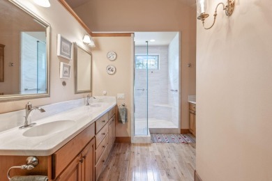Single level living overlooking 4th fairway at award winning on Aspen Lakes Golf Course in Oregon - for sale on GolfHomes.com, golf home, golf lot