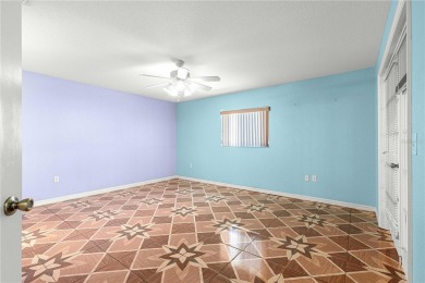 Welcome to this Lovely Extended Palm Model 2 Bedroom 2 Bathroom on The Links of Spruce Creek in Florida - for sale on GolfHomes.com, golf home, golf lot