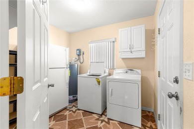 Welcome to this Lovely Extended Palm Model 2 Bedroom 2 Bathroom on The Links of Spruce Creek in Florida - for sale on GolfHomes.com, golf home, golf lot