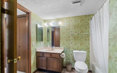 3 Bedroom WATERFRONT townhome on Lake DeSoto! Enjoy Sunsets from on DeSoto Golf Course in Arkansas - for sale on GolfHomes.com, golf home, golf lot