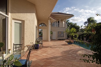 TOTALLY TOTALLY TOTALLY UPDATED A MUST SEE! TRANQUIL  COURTYARD on Wycliffe Golf and Country Club in Florida - for sale on GolfHomes.com, golf home, golf lot