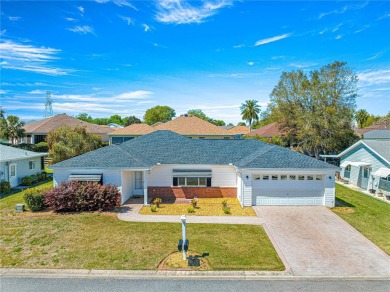 Welcome to this Lovely Extended Palm Model 2 Bedroom 2 Bathroom on The Links of Spruce Creek in Florida - for sale on GolfHomes.com, golf home, golf lot