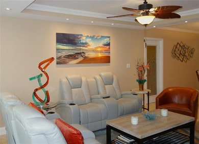 Desirable F Model! This stunning 3/2 and half offers a blend of on Palm-Aire Country Club and Resort - Palms in Florida - for sale on GolfHomes.com, golf home, golf lot