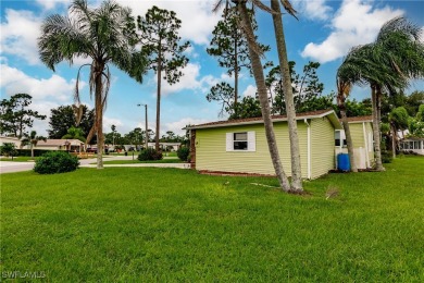 2 BR, 2 Bath Home in Pine Lakes CC, roof 2 yrs, A/C 8 yrs on Pine Lakes Country Club in Florida - for sale on GolfHomes.com, golf home, golf lot