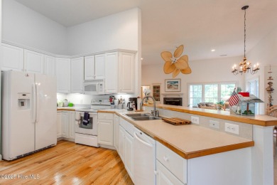 Enjoy one-level living in this well-maintained 3-bedroom, 2 on Sound Golf Links at Albemarle Plantation in North Carolina - for sale on GolfHomes.com, golf home, golf lot