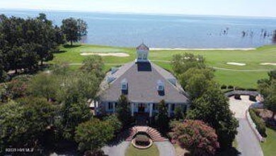 Enjoy one-level living in this well-maintained 3-bedroom, 2 on Sound Golf Links at Albemarle Plantation in North Carolina - for sale on GolfHomes.com, golf home, golf lot