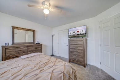 Adorable Home in Captain's Cove Golf & Yacht Club! With a great on Captains Cove Golf and Yacht Club in Virginia - for sale on GolfHomes.com, golf home, golf lot