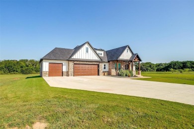 Gorgeous 2023 custom built modern farm house in the gated on White Bluff Resort - Old Course in Texas - for sale on GolfHomes.com, golf home, golf lot