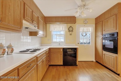 Welcome to this move-in ready attached end-unit located in the on Leisure Village East in New Jersey - for sale on GolfHomes.com, golf home, golf lot