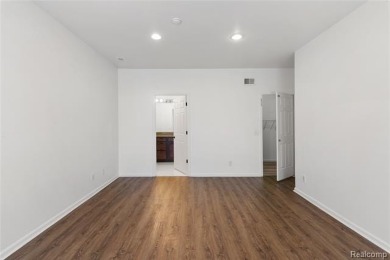 Welcome to this prestigious end unit condominium in the on Fellows Creek Golf Club in Michigan - for sale on GolfHomes.com, golf home, golf lot
