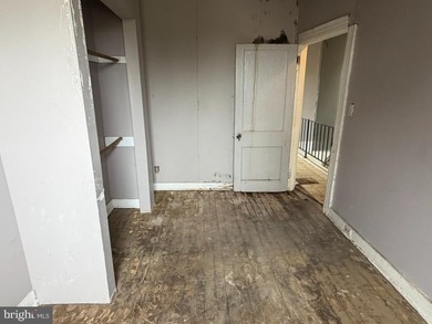 This is an incredible deal! This home features an open living on Clifton Park Golf Course in Maryland - for sale on GolfHomes.com, golf home, golf lot