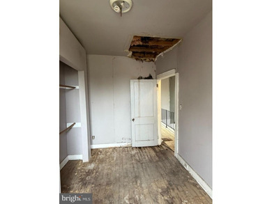 This is an incredible deal! This home features an open living on Clifton Park Golf Course in Maryland - for sale on GolfHomes.com, golf home, golf lot