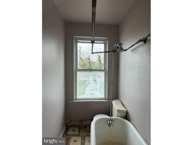 This is an incredible deal! This home features an open living on Clifton Park Golf Course in Maryland - for sale on GolfHomes.com, golf home, golf lot