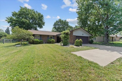 Move-in ready brick ranch with space to spread out inside and on Fairfield Greens-North Trace in Ohio - for sale on GolfHomes.com, golf home, golf lot