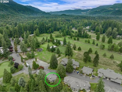 The best condo value on the market - a must see. Exceptional on The Resort at the Mountain in Oregon - for sale on GolfHomes.com, golf home, golf lot