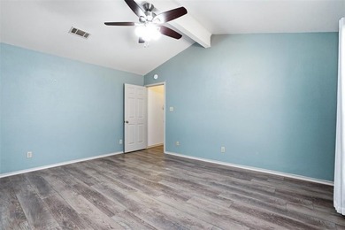 If you are looking for a single-story home to call your own in a on De Cordova Bend Country Club in Texas - for sale on GolfHomes.com, golf home, golf lot