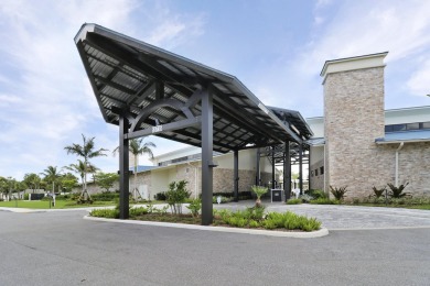 Welcome to Eastpointe Country Club. This beautifully kept 2 bed on Eastpointe Country Club in Florida - for sale on GolfHomes.com, golf home, golf lot