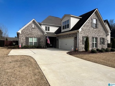 ALL Brick 4BR/3BA home w/ open floor plan w/ level fenced yard on Ballantrae Golf Club in Alabama - for sale on GolfHomes.com, golf home, golf lot