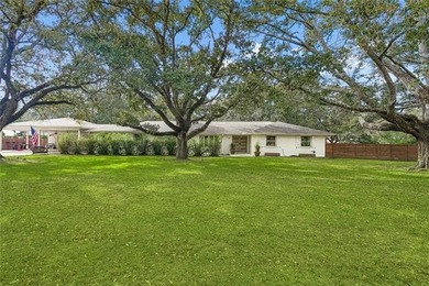 Rare double lot on nearly one acre in coveted Country Club on Covington Country Club in Louisiana - for sale on GolfHomes.com, golf home, golf lot
