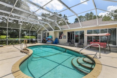 Wonderful 3 bedroom 2 bath pool home in the desirable community on Citrus Hills Golf Club in Florida - for sale on GolfHomes.com, golf home, golf lot