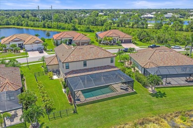 Impressive 6-bedroom, 3-bath, 3-car garage home located in the on Plantation Golf and Country Club in Florida - for sale on GolfHomes.com, golf home, golf lot