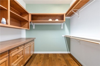Welcome to this beautifully maintained 2-bedroom plus office on River Oaks Golf Course in California - for sale on GolfHomes.com, golf home, golf lot
