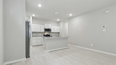 New, complete and available for a Quick Move-in!! Brand-new D.R on Timberview Golf Club in Texas - for sale on GolfHomes.com, golf home, golf lot