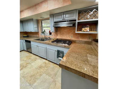 Beautifully Maintained, 3BR/2BA custom Brick Home, located in on Lone Star Golf Club in Texas - for sale on GolfHomes.com, golf home, golf lot