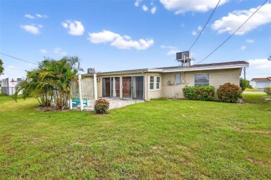 Affordable home in Sun City Center. Close to amenities. The new on North Lakes Golf Course in Florida - for sale on GolfHomes.com, golf home, golf lot