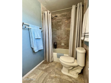 Beautifully Maintained, 3BR/2BA custom Brick Home, located in on Lone Star Golf Club in Texas - for sale on GolfHomes.com, golf home, golf lot