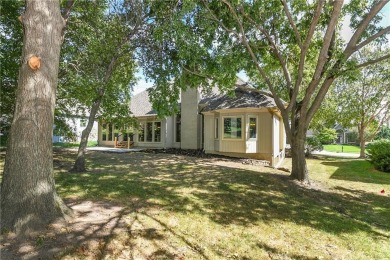 Casually elegant residence in an established, award-winning on Tiffany Greens Golf Club in Missouri - for sale on GolfHomes.com, golf home, golf lot