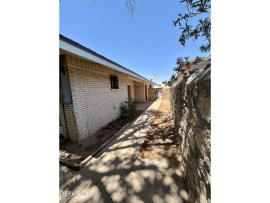 Beautifully Maintained, 3BR/2BA custom Brick Home, located in on Lone Star Golf Club in Texas - for sale on GolfHomes.com, golf home, golf lot