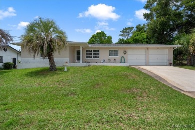 It's move in ready, so are you ready?  Live in Florida beach and on Inverness Golf and Country Club in Florida - for sale on GolfHomes.com, golf home, golf lot