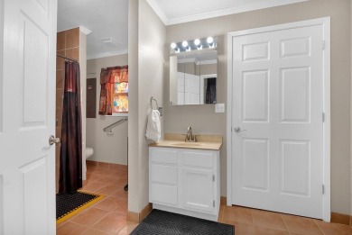 This beautifully remodeled 3-bed/3bath home offers 2,866+/- on Pendleton Harbor in Texas - for sale on GolfHomes.com, golf home, golf lot