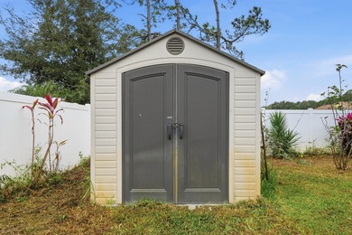 One or more photo(s) has been virtually staged. Short Sale on The Grand Club Cypress Course in Florida - for sale on GolfHomes.com, golf home, golf lot