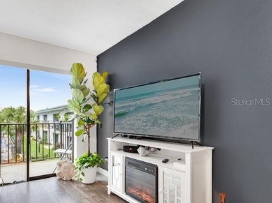 Remodeled 2 bedroom, 2 bath second floor condo offering 910 on Daytona Beach Golf Club in Florida - for sale on GolfHomes.com, golf home, golf lot