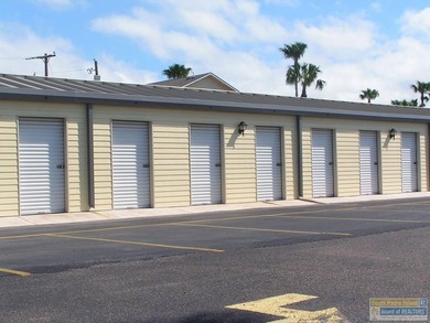 Convenient ground floor unit in excellent condition; freshly on South Padre Island Golf Club in Texas - for sale on GolfHomes.com, golf home, golf lot