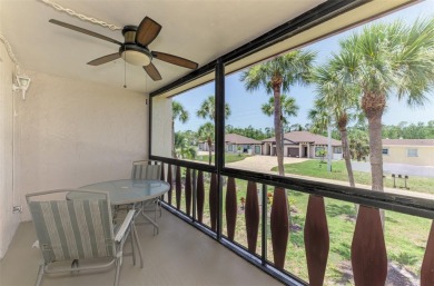 Ideal and affordable Florida winter home in Rotonda West on Rotonda Golf and Country Club The Hills Course in Florida - for sale on GolfHomes.com, golf home, golf lot