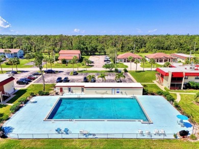 Ideal and affordable Florida winter home in Rotonda West on Rotonda Golf and Country Club The Hills Course in Florida - for sale on GolfHomes.com, golf home, golf lot