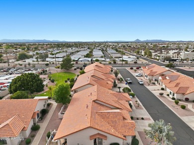 Desirable 55+ corner townhome + den, backing to the greenbelt on Apache Wells Country Club in Arizona - for sale on GolfHomes.com, golf home, golf lot