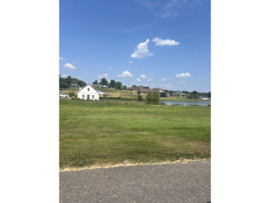 Beautiful Wynridge Golf Course vacant lot for sale. Build your on WynRidge Greens in Tennessee - for sale on GolfHomes.com, golf home, golf lot